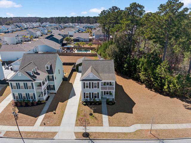 2081 Utsey Street, Johns Island, SC 29455