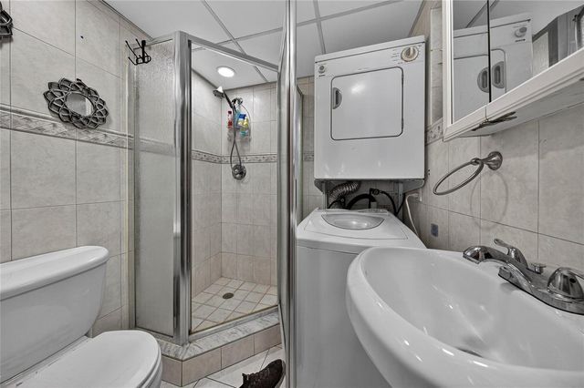 2901 NW 47th Terrace 245A, Lauderdale Lakes, FL 33313