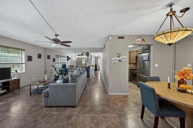 2901 NW 47th Terrace 245A, Lauderdale Lakes, FL 33313