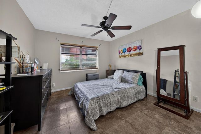 2901 NW 47th Terrace 245A, Lauderdale Lakes, FL 33313