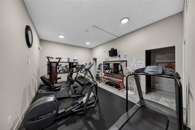 2901 NW 47th Terrace 245A, Lauderdale Lakes, FL 33313