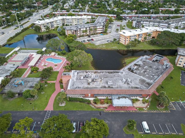 2901 NW 47th Terrace 245A, Lauderdale Lakes, FL 33313