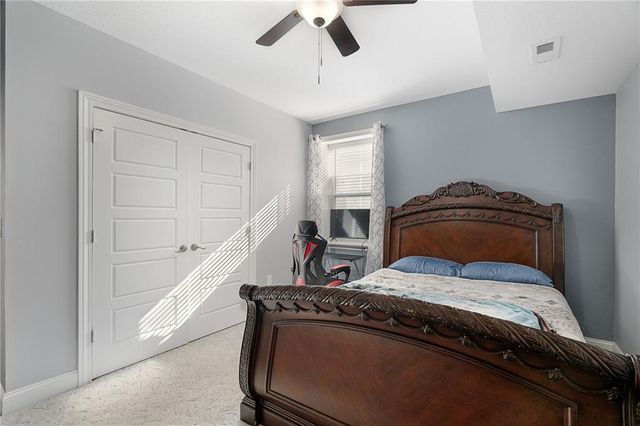 8465 Ottawa Street, De Soto, KS 66018