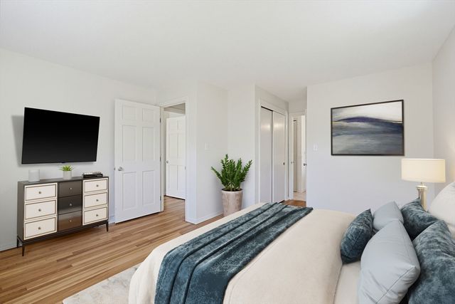 49 Granite St, Holliston, MA 01746