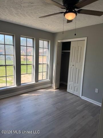 144 Thousand Oaks Circle, Jackson, MS 39212