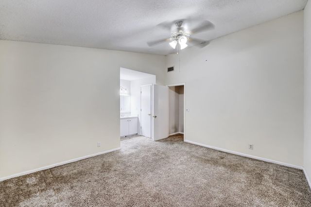 4418 NW 92nd Way, Sunrise, FL 33351