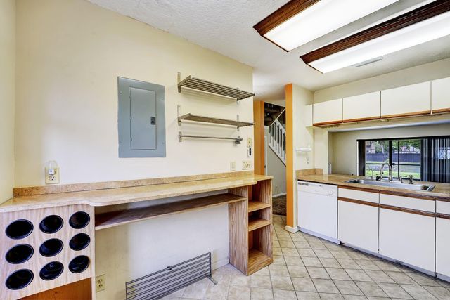 4418 NW 92nd Way, Sunrise, FL 33351