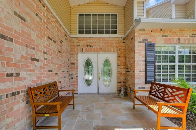 20003 HOLLY LAKE PLACE, Lutz, FL 33558