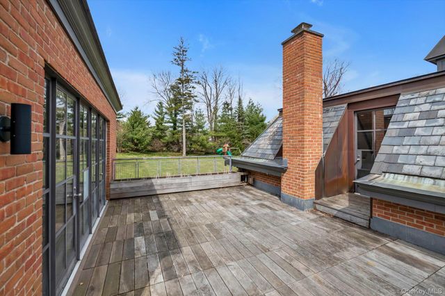 217 Sands Point Road, Sands Point, NY 11050