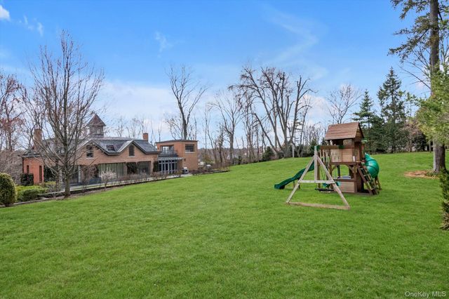 217 Sands Point Road, Sands Point, NY 11050