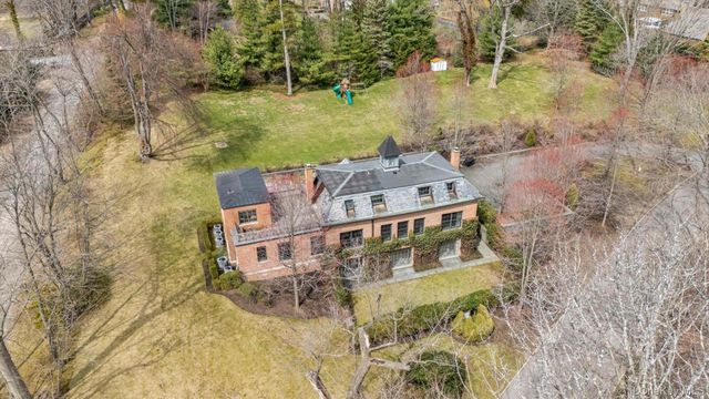 217 Sands Point Road, Sands Point, NY 11050
