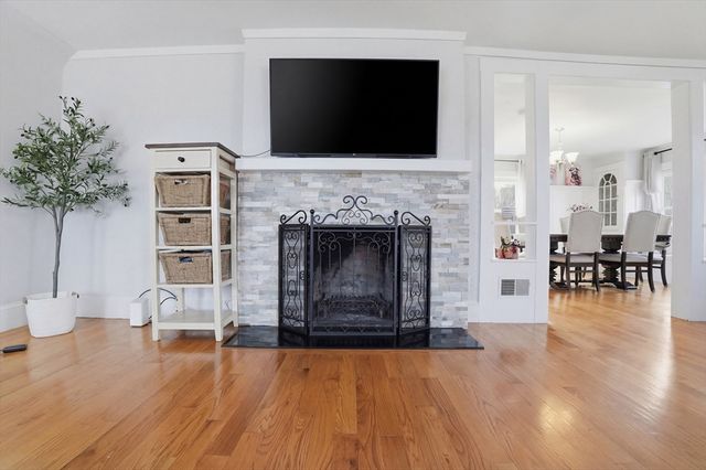 11 Grand View, Weymouth, MA 02191