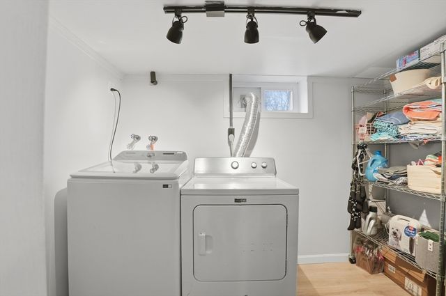 11 Grand View, Weymouth, MA 02191