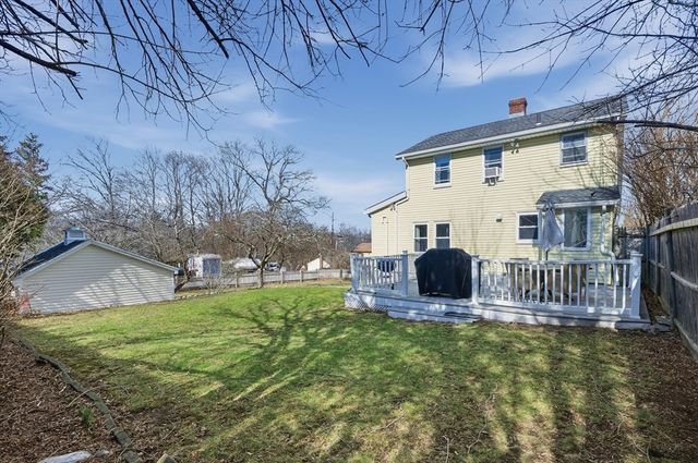 11 Grand View, Weymouth, MA 02191