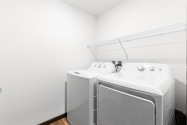 2877 Spring Rose Circle 101, Coralville, IA 52241