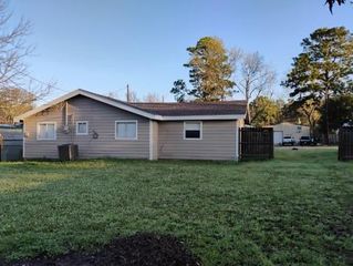 133 Shady Ridge Drive, Onalaska, TX 77360