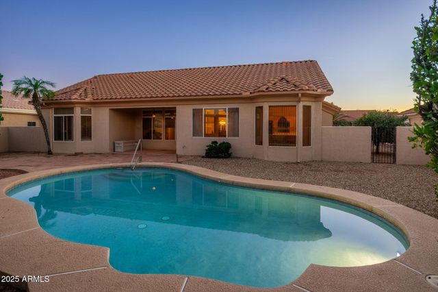 15310 W GREYSTONE Drive, Sun City West, AZ 85375