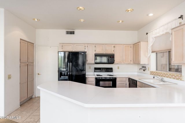 15310 W GREYSTONE Drive, Sun City West, AZ 85375