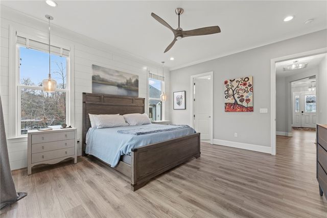 421 Lakestone Court, Seneca, SC 29672