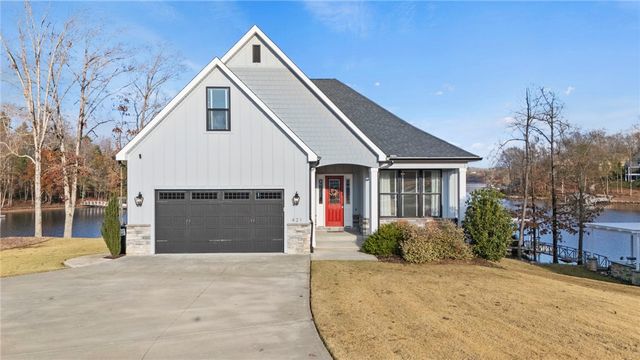 421 Lakestone Court, Seneca, SC 29672