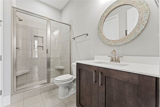 421 Lakestone Court, Seneca, SC 29672