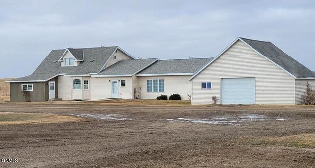 8221 117th Avenue SE, Crete, ND 58040 property photo