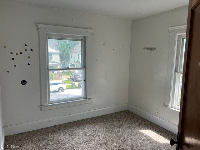 335 Oxford Avenue, Elyria, OH 44035