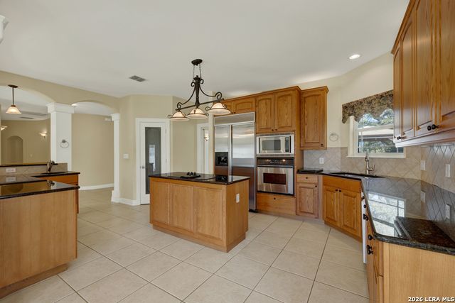 112 Hidden Pointe, New Braunfels, TX 78132