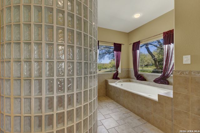 112 Hidden Pointe, New Braunfels, TX 78132