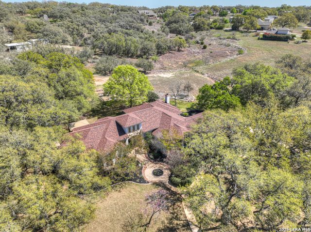 112 Hidden Pointe, New Braunfels, TX 78132