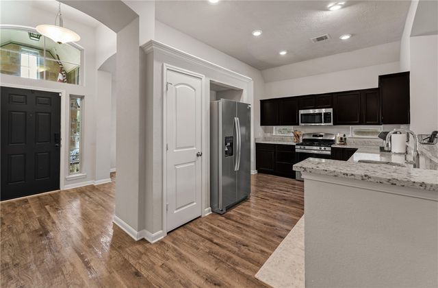 4047 Dunlap, College Station, TX 77845