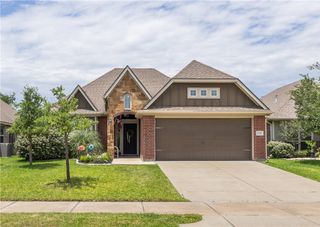 4047 Dunlap, College Station, TX 77845
