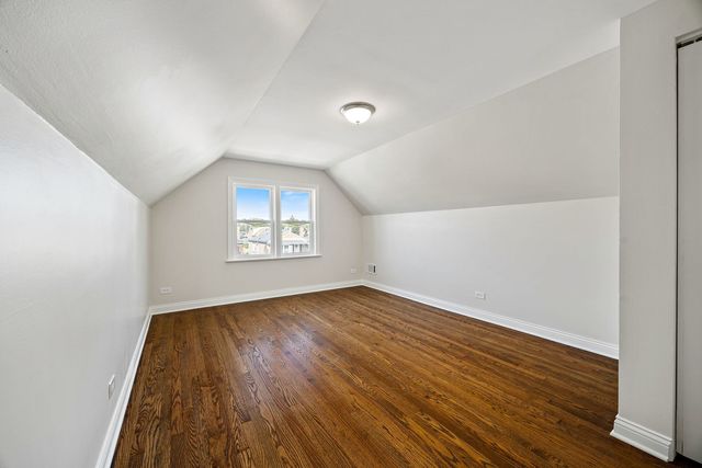 8115 S Troy Street, Chicago, IL 60652