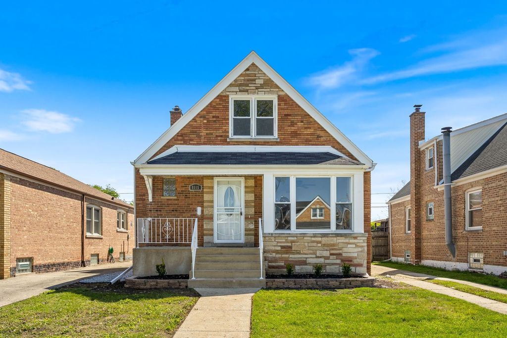 8115 S Troy Street, Chicago, IL 60652