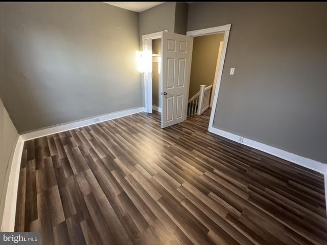 660 N YEWDALL ST, Philadelphia, PA 19131