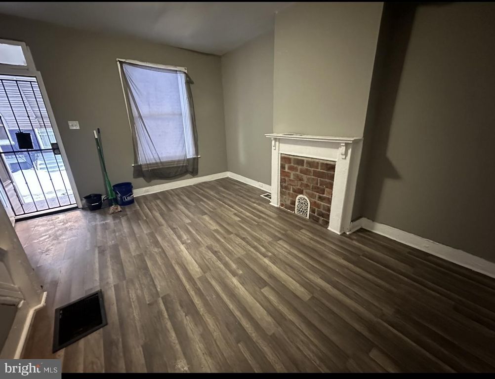 660 N YEWDALL ST, Philadelphia, PA 19131