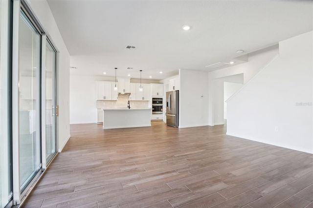 1842 COOLRIDGE PLACE, Zephyrhills, FL 33541