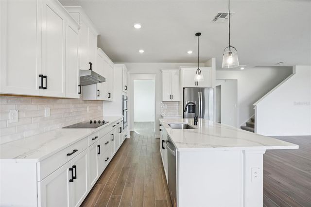 1842 COOLRIDGE PLACE, Zephyrhills, FL 33541