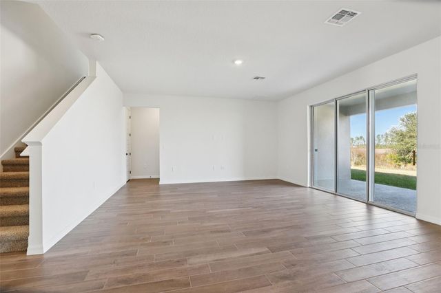 1842 COOLRIDGE PLACE, Zephyrhills, FL 33541