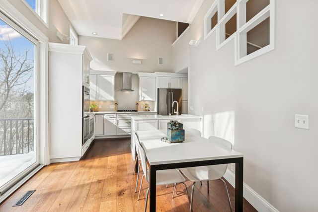 5347 Pinewood Trail, Edina, MN 55436