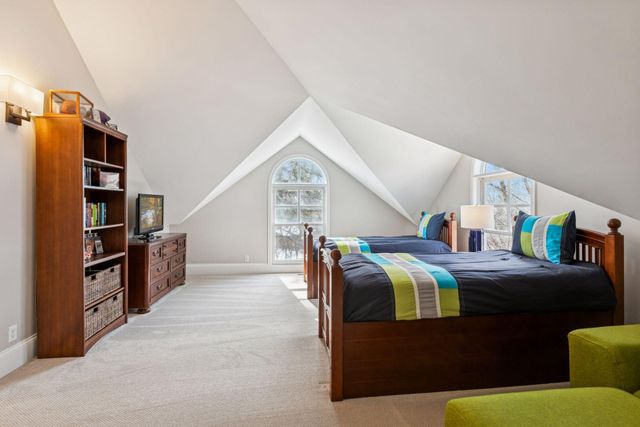 5347 Pinewood Trail, Edina, MN 55436