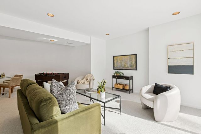 5347 Pinewood Trail, Edina, MN 55436