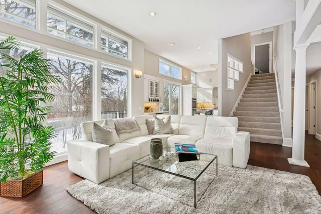 5347 Pinewood Trail, Edina, MN 55436