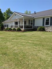 60004 Ramsey Ridge Road, Jacobsburg, OH 43933