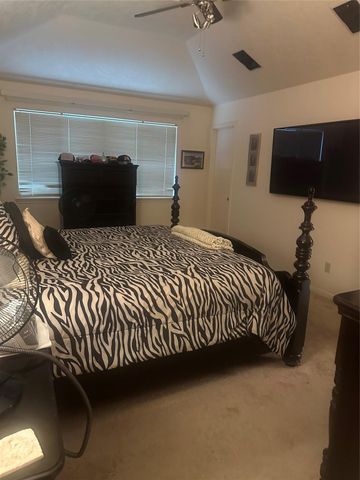 16747 Square Rigger Lane, Friendswood, TX 77546