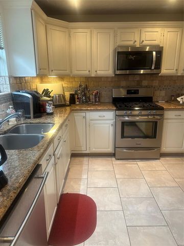 16747 Square Rigger Lane, Friendswood, TX 77546