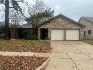 16747 Square Rigger Lane, Friendswood, TX 77546