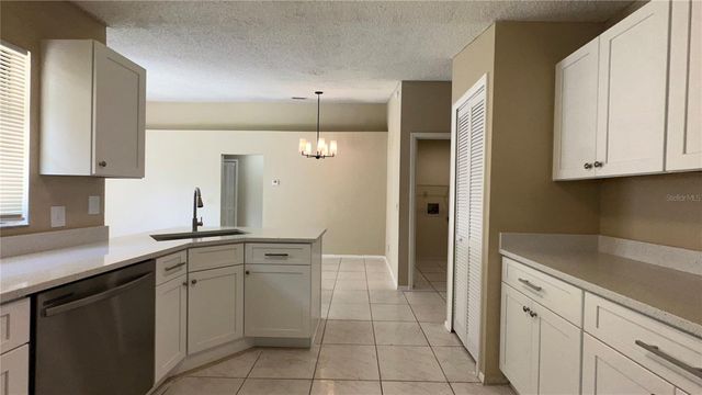 7107 BLAIR DRIVE, Orlando, FL 32818