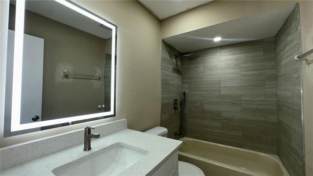 7107 BLAIR DRIVE, Orlando, FL 32818