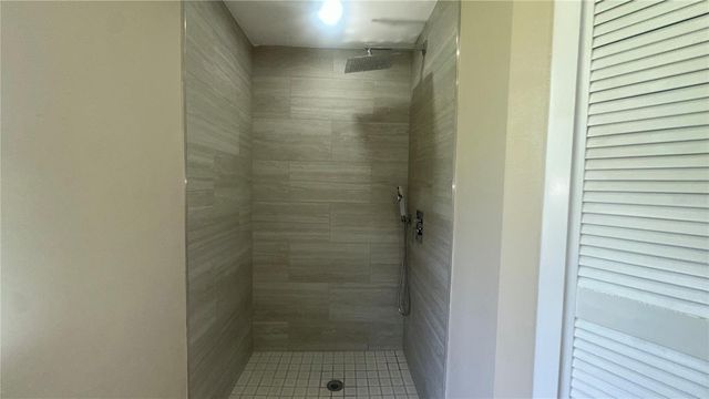 7107 BLAIR DRIVE, Orlando, FL 32818